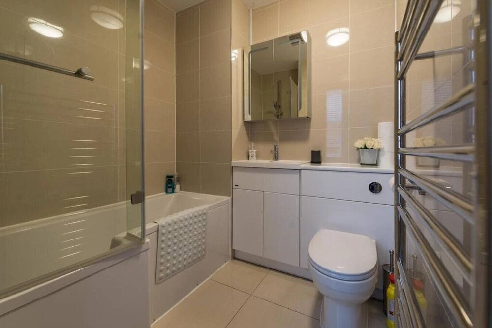 Seagrass Henley - 2 Bed Entire Serviced Apartment