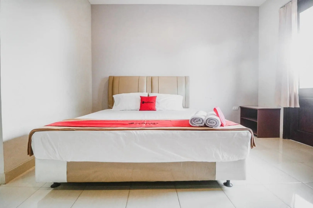 RedDoorz @ Jalan Hayam Wuruk Lampung