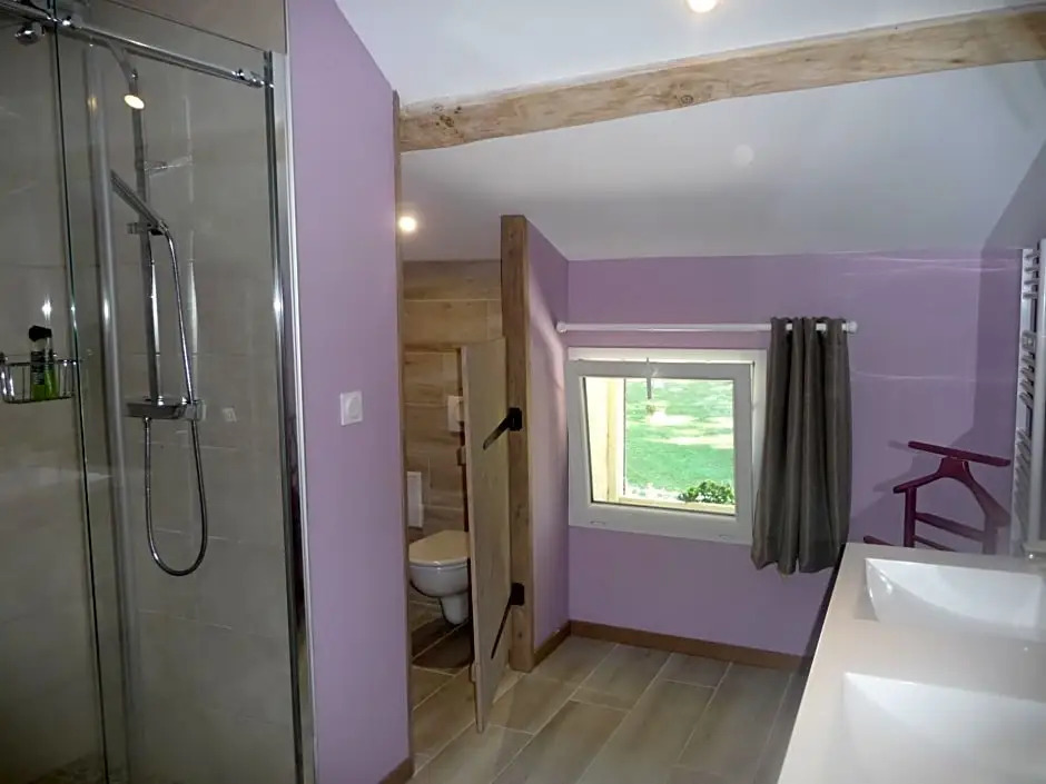 LAnagramme, chambres, table dhôtes et gîte pour adultes, naturistes ou non