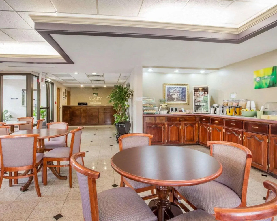 Quality Inn near Six Flags Douglasville