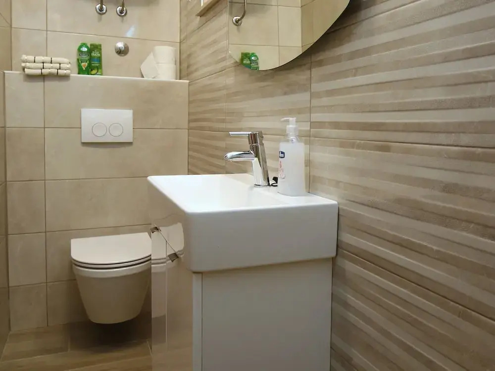 Apartments Boro - Three Bedroom Apartment With Sea View