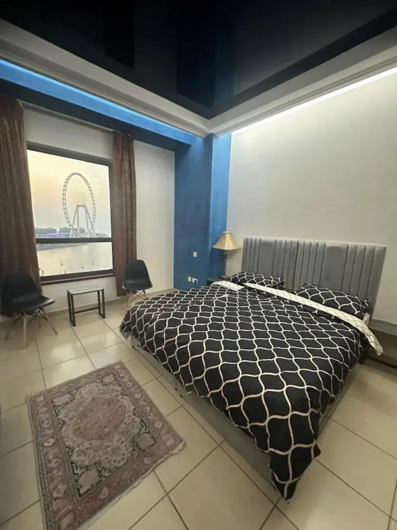 Remarkable 2-bed Apartment in Dubai
