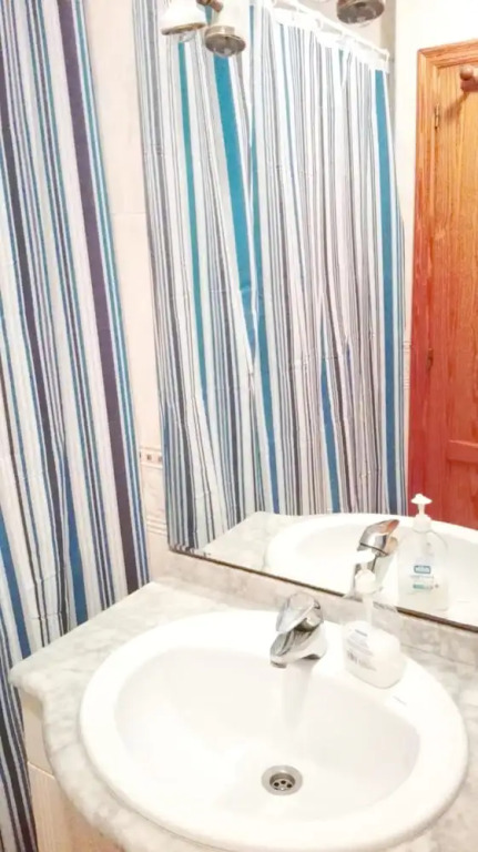 House With 3 Bedrooms in Oliva, With Furnished Terrace and Wifi - 350