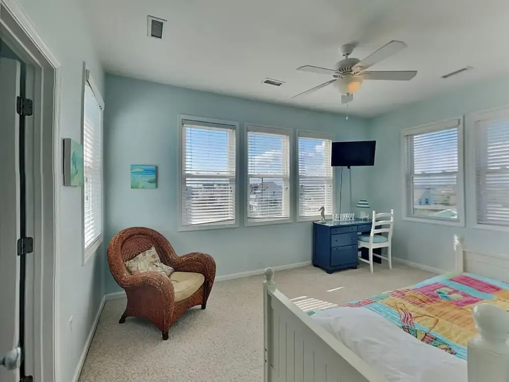Clamalot by Topsail Realty