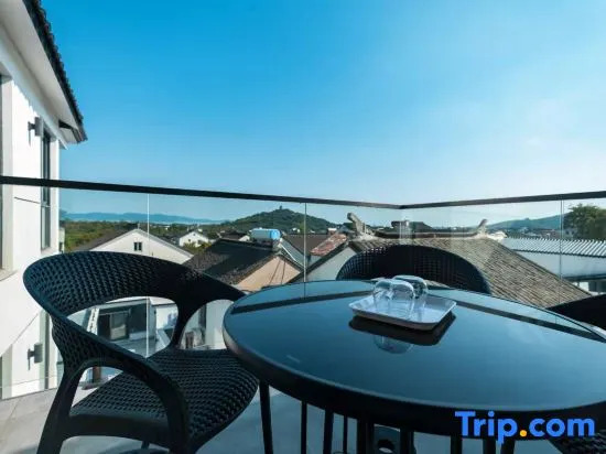 Suzhou Banshandu Hillside Pool Holiday Meisu (Taihu Xishan Island Branch)