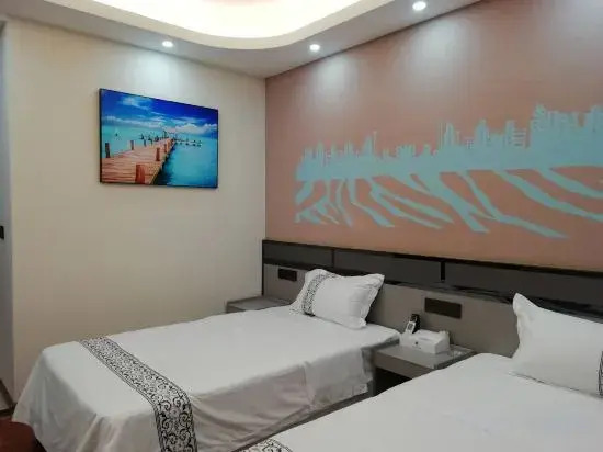 Yuxi Yuhuashi Holiday Hotel