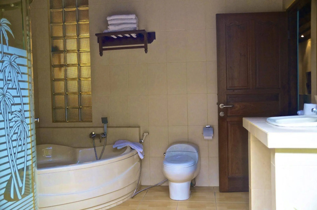 Aahh Bali Bed and Breakfast