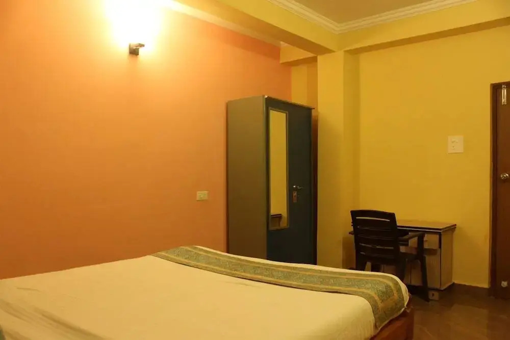 Sai Guest House By OYO Rooms