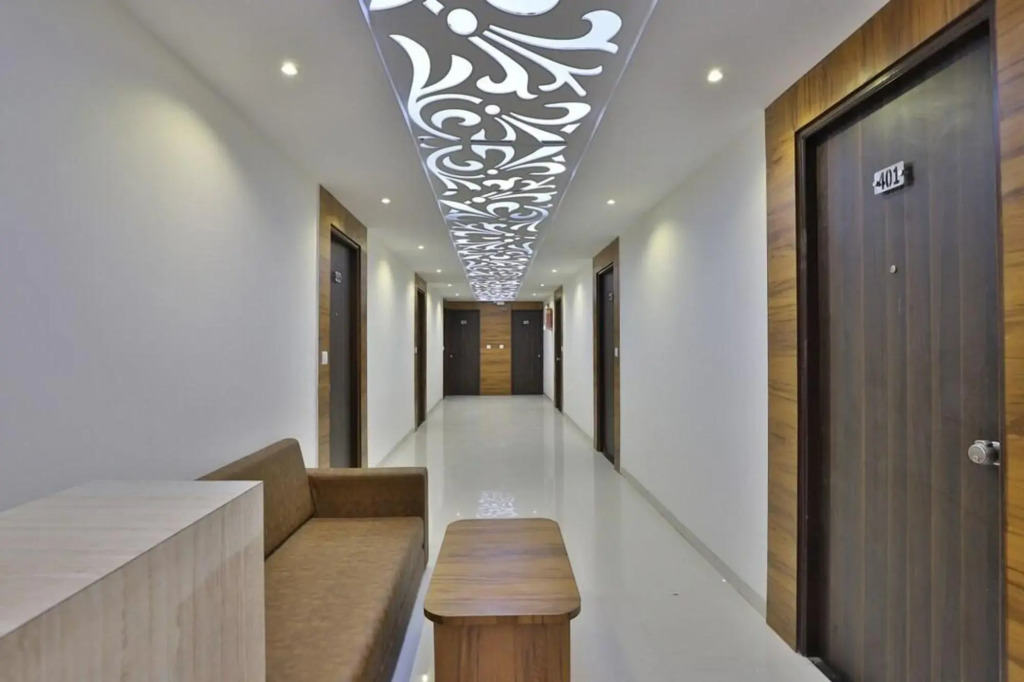 OYO 41875 Hotel Hill City