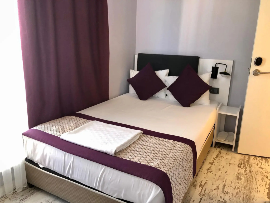 AF-RA Hotel
