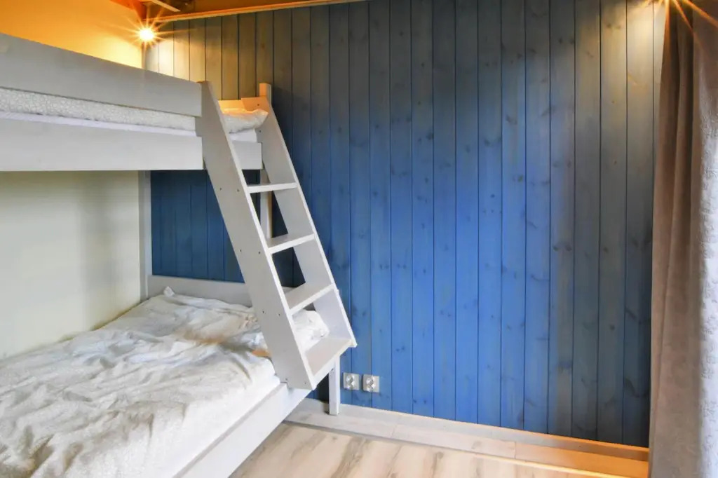 Cottage in Jezierzany near Lake Wicko & Beach