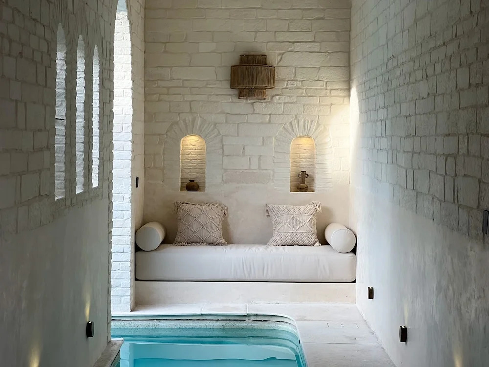 Breathe Boutique Suites