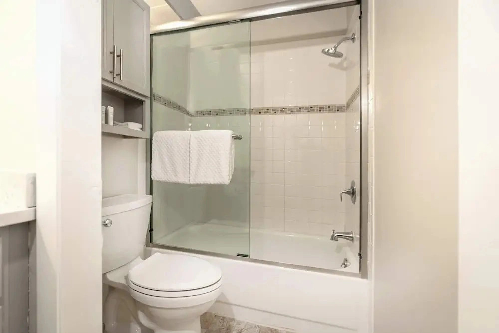 Lakeside Living at Abbey Springs - Pools & Beach