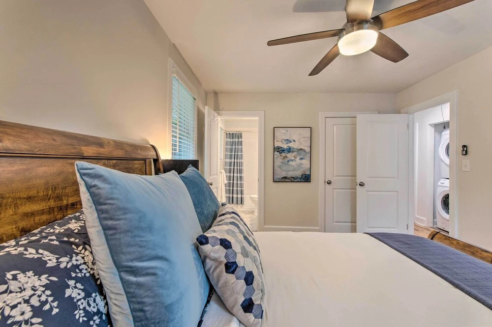 Stylish Wilmington Home, 2 Mi to Riverwalk!