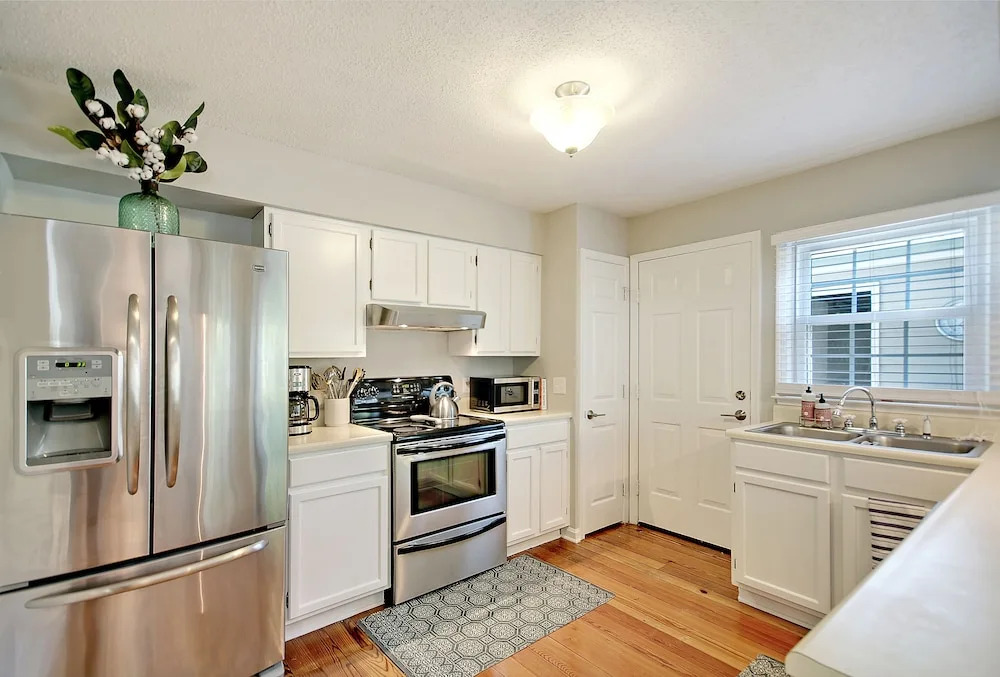 664 Fox Pond Drive Townhouse 3 Bedrooms 2 Bathrooms Townhouse