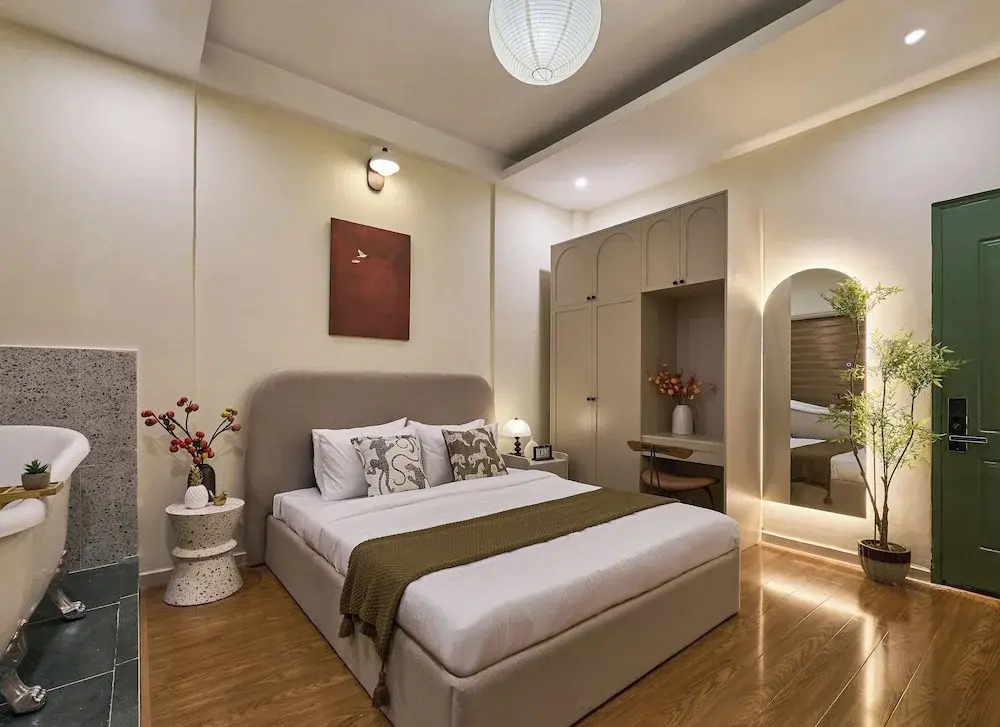 Secret Garden Hotel Phan Xich Long by Urban B
