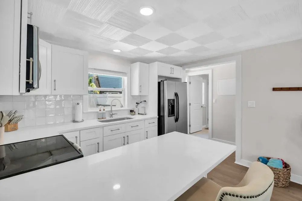 New Sweet Beach Nook Hot Tub Ocean Vibes