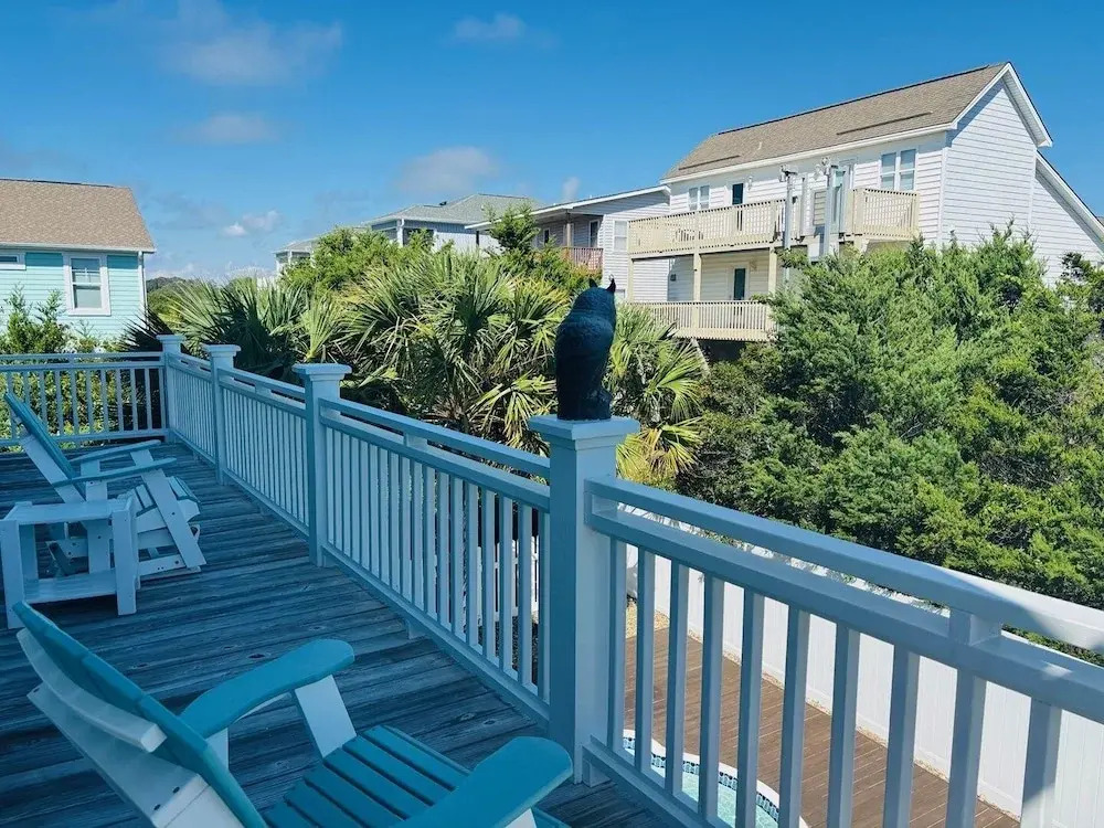 Blue Sunset 4 Bedroom Home by RedAwning