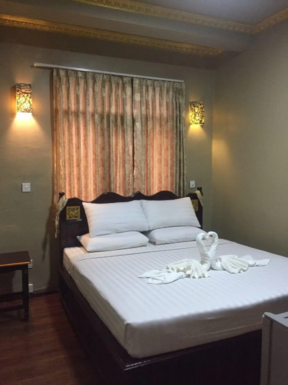 Hotel Glory
