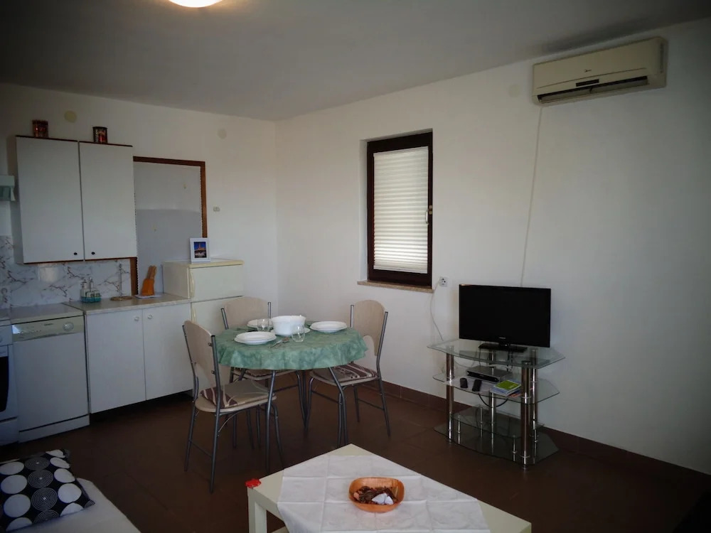 Nice Studio apartments Eduard