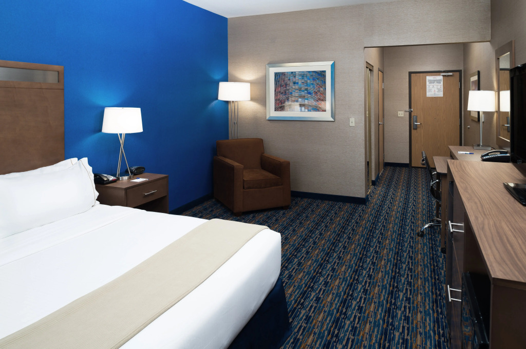 Holiday Inn Express Rocklin - Galleria Area by IHG