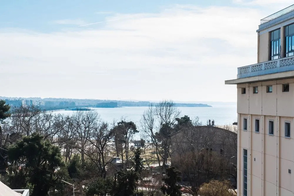 #halu! Chic Home w Sea & City View