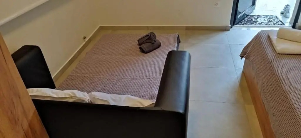 Agora Luxury Studios & Suites