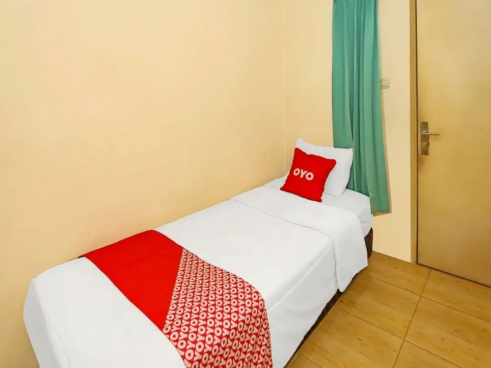 OYO 92262 Backpacker Homestay Cibubur