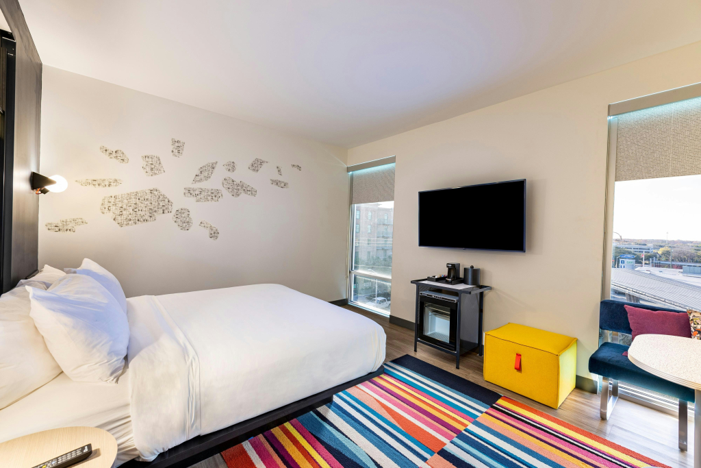 Aloft by Marriott Savannah Downtown Historic District