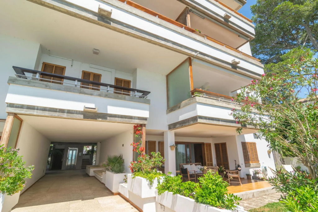 ED. BELLVEURE 2º A - Beautiful apartment on the seafront - Free WiFi -