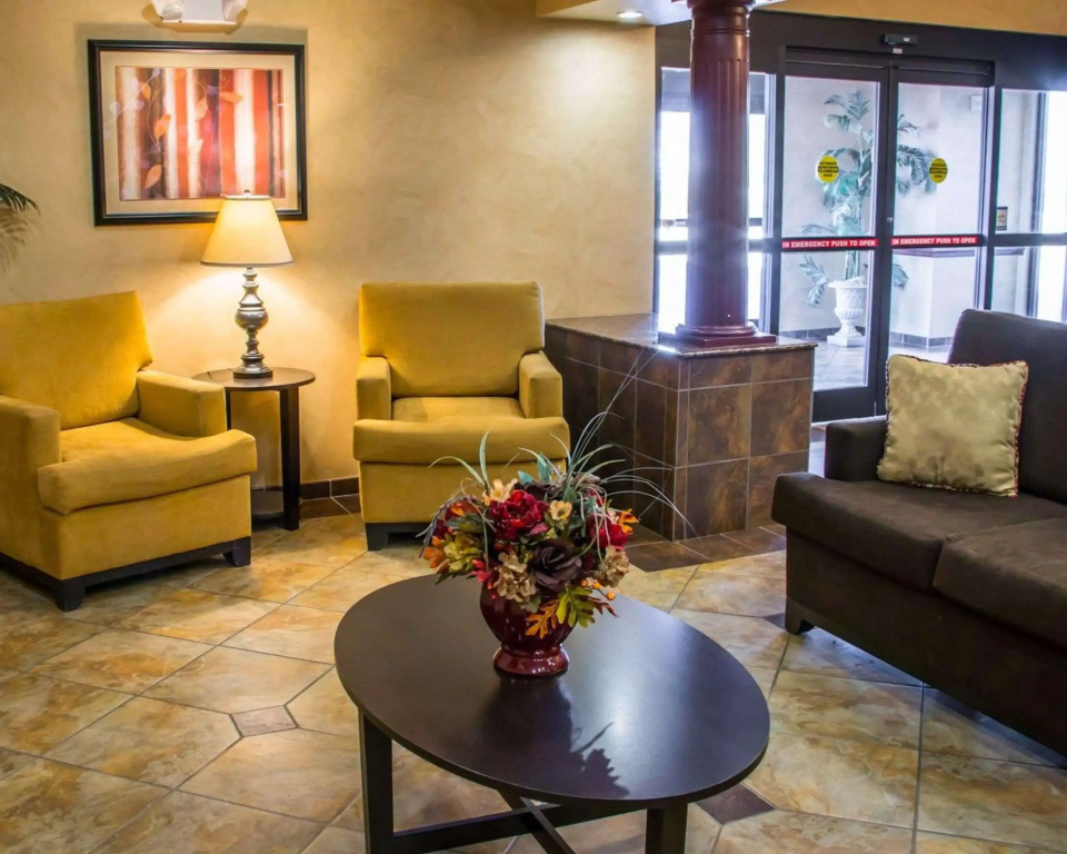 Sleep Inn & Suites at Six Flags