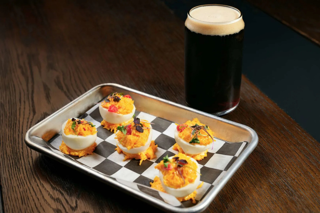 Hilton Garden Inn Nashville Downtown Convention Center