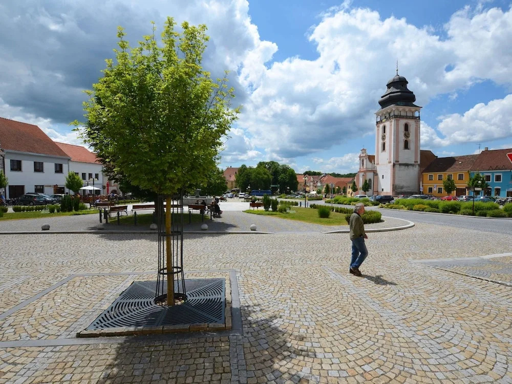 South Bohemia Family Escape