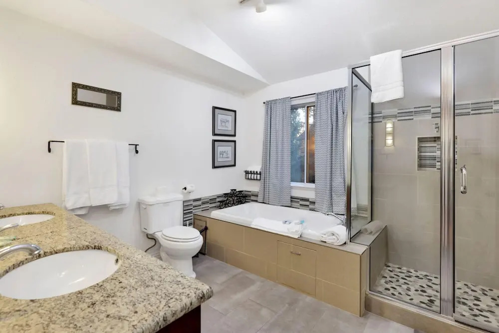 Evergreen Escape-1322 by Big Bear Vacations