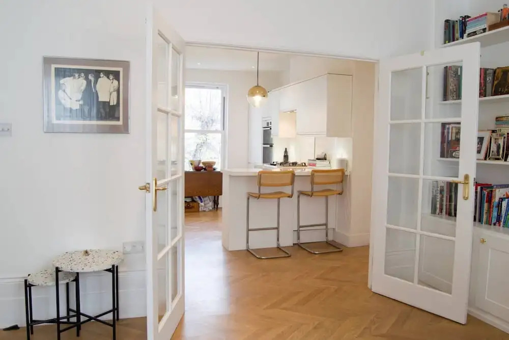 Spacious Multi Level Home With Large Garden