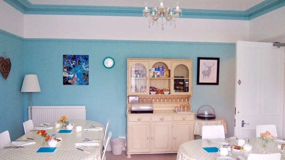 Pitcullen Guest House