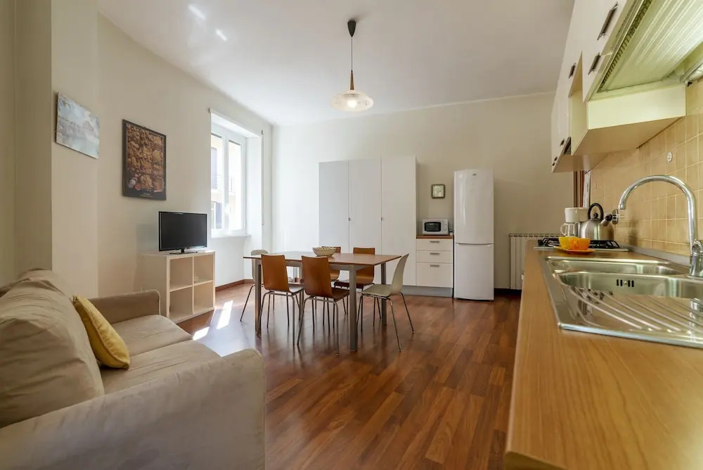 Spacious and comfortable Halldis apartment with four bedrooms