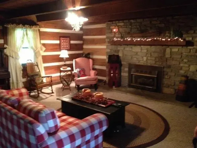 Horse & Buggy Country Inn