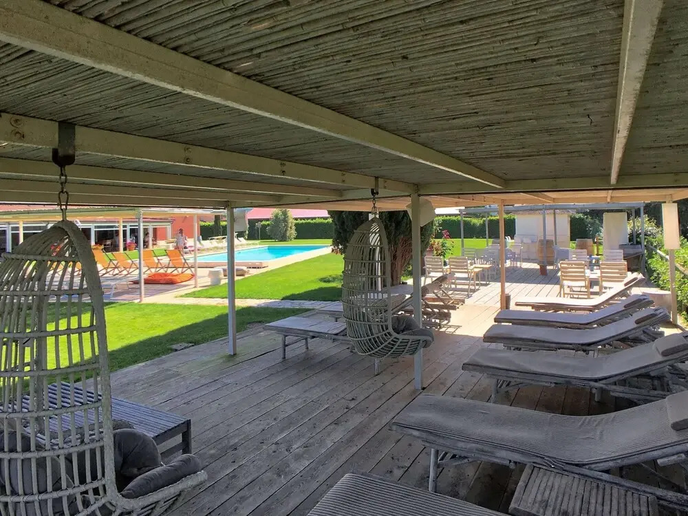 Tuscan Stay w/ Jacuzzi