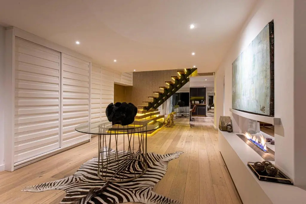 Clifton YOLO Spaces - Clifton Private Beach Villa