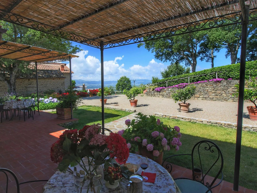 _x000D_ Farmhouse in Loro Ciuffenna