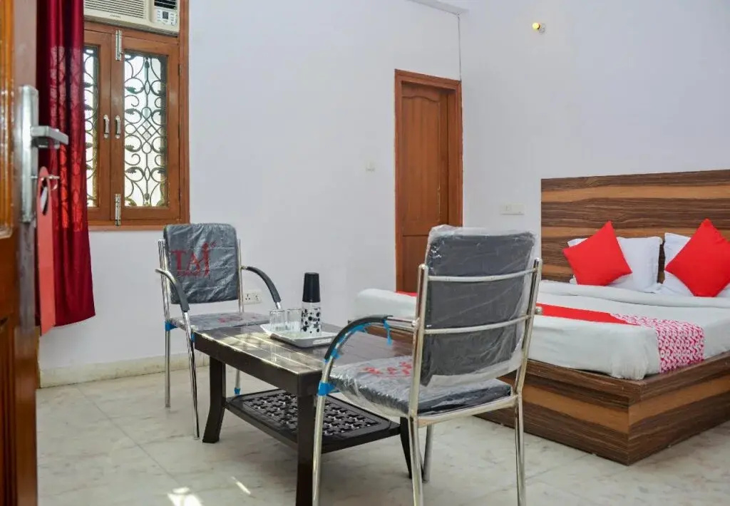 Sky Residency By OYO Rooms