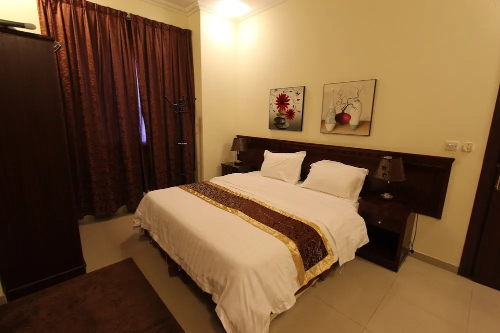Mayar Al Alamia Furnished Apartments  2