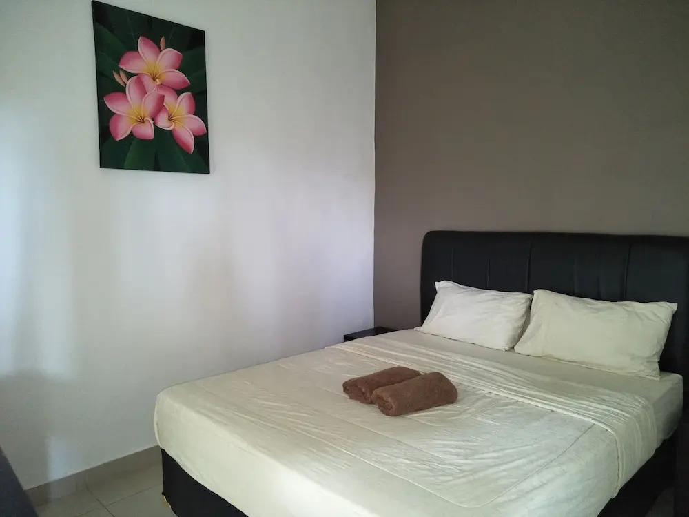 Tombong Limo Home Stay