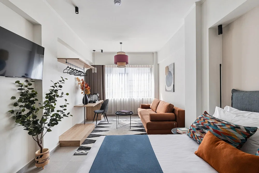 AIRIO Athens Luxury Suites