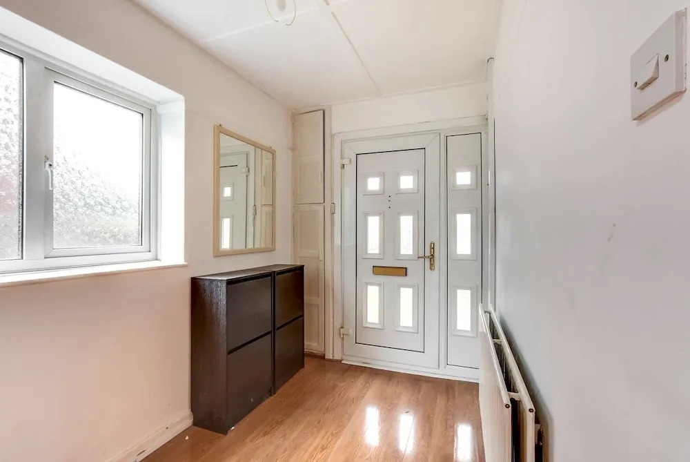Cozy 1 Bedroom Home Near Central