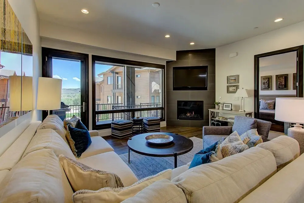 Juniper Landing 3 Bedroom by Avantstay Condo in Park City Mountain Resort w/ Pool, Hot Tub & Gym
