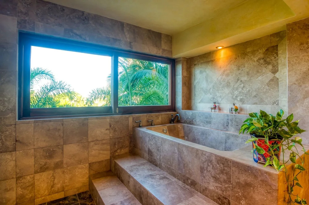 Special Place Where you Combine the Peace of the Jungle With the Ocean View