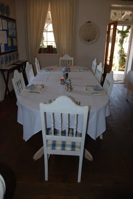 Sandstone Chameleon Guest House