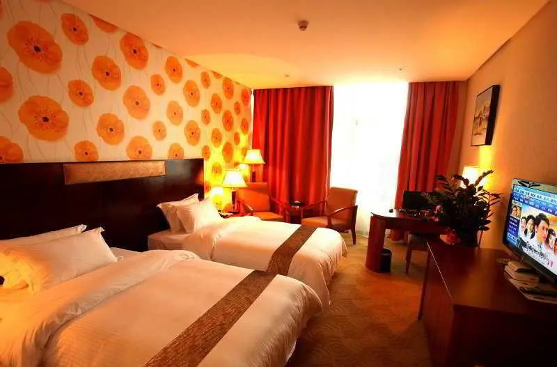 F Hotel Formerly Ming Tian Inn Long Hua Branch